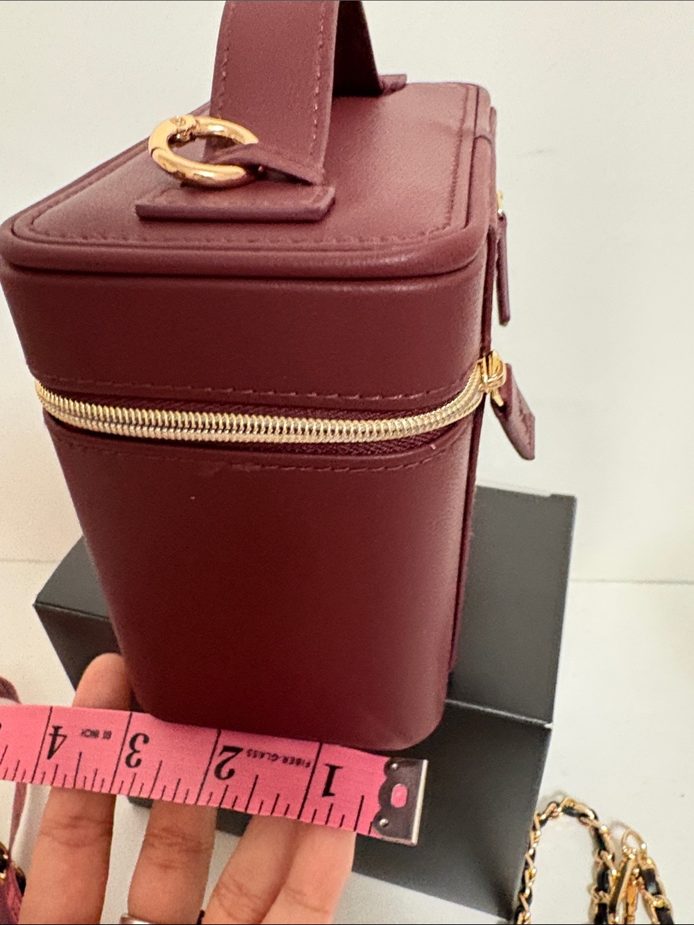 NIB Ysl beauty vanity pouch in to crossbody bag - Picture 13 of 13